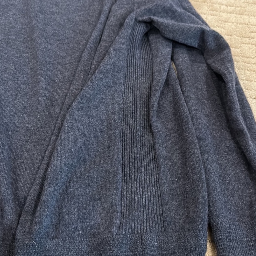 Louis Vuitton Knit - Picture 2 of 6